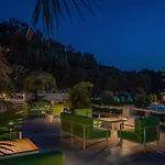 Отель Botania Relais & - The Leading Of The World 5*