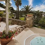 Botania Relais & - The Leading Of The World Форио
