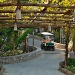 Botania Relais & - The Leading Of The World Отель 5*