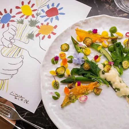 Botania Relais & - The Leading Of The World Отель Форио