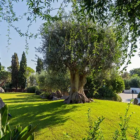 Botania Relais & - The Leading Of The World 5* Форио