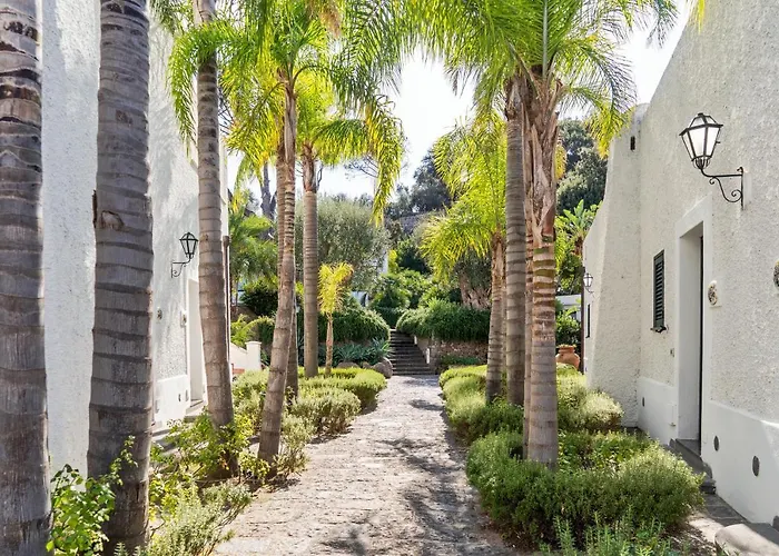 Botania Relais & - The Leading Of The World 5*